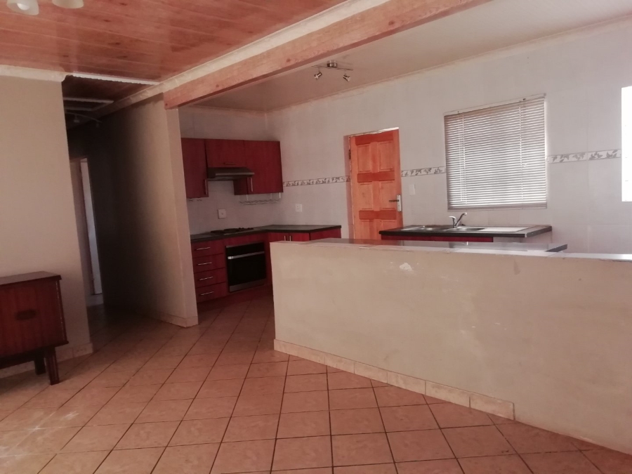 To Let 3 Bedroom Property for Rent in Chantelle Gauteng