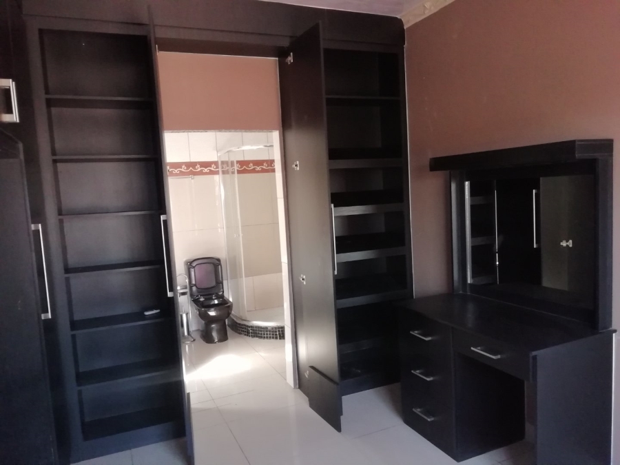 To Let 3 Bedroom Property for Rent in Chantelle Gauteng