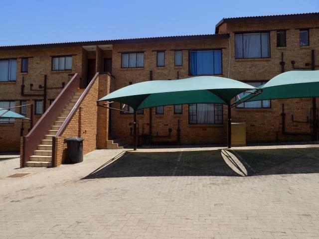 To Let 2 Bedroom Property for Rent in Meredale Gauteng