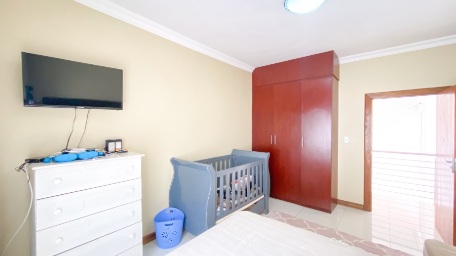 5 Bedroom Property for Sale in Theresa Park Gauteng