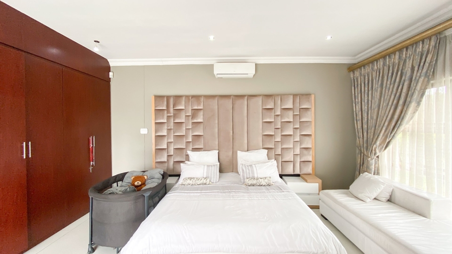 5 Bedroom Property for Sale in Theresa Park Gauteng