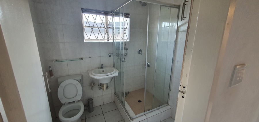 To Let 1 Bedroom Property for Rent in Bosmont Gauteng