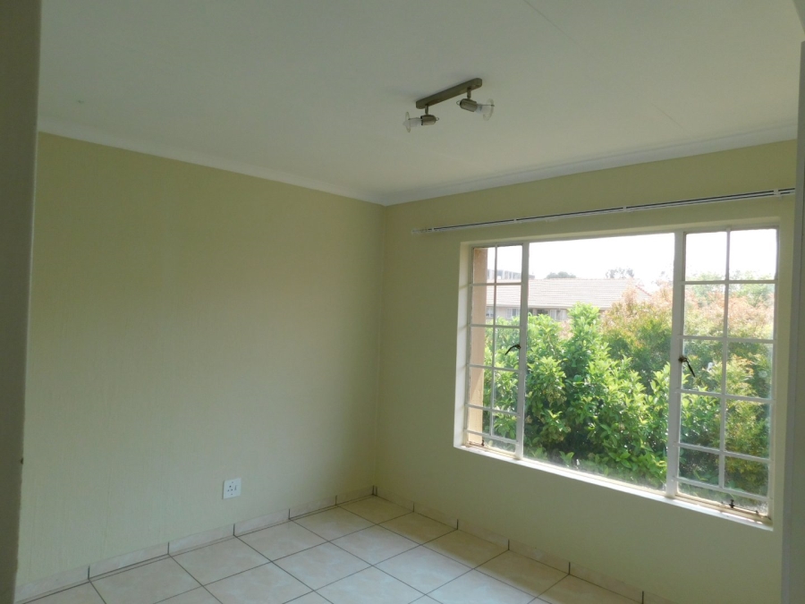 2 Bedroom Property for Sale in Moreleta Park Gauteng