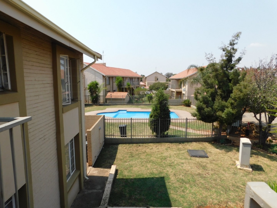 2 Bedroom Property for Sale in Moreleta Park Gauteng