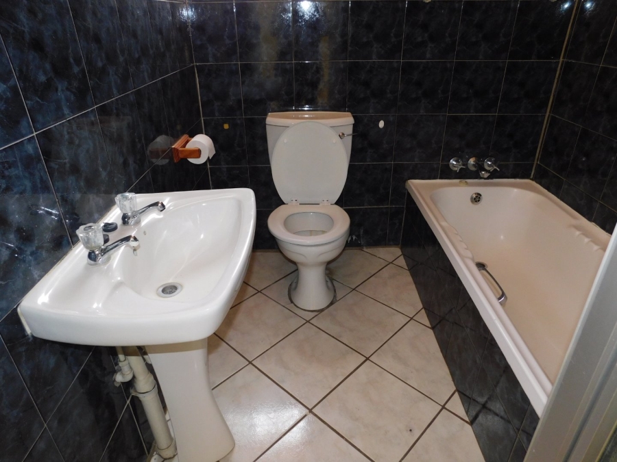 2 Bedroom Property for Sale in Moreleta Park Gauteng