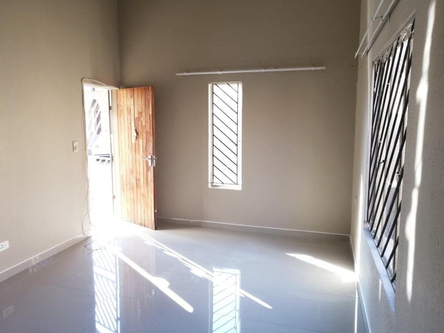 3 Bedroom Property for Sale in Ormonde Gauteng