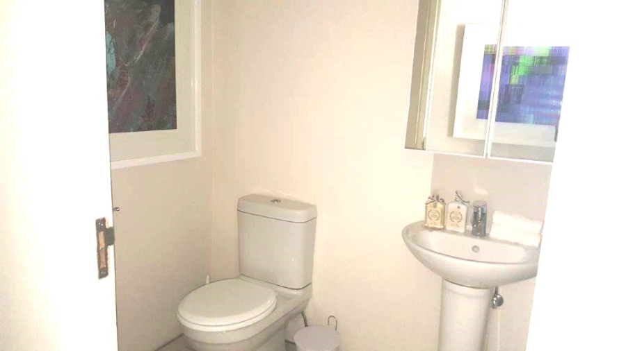 1 Bedroom Property for Sale in Morningside Manor Gauteng