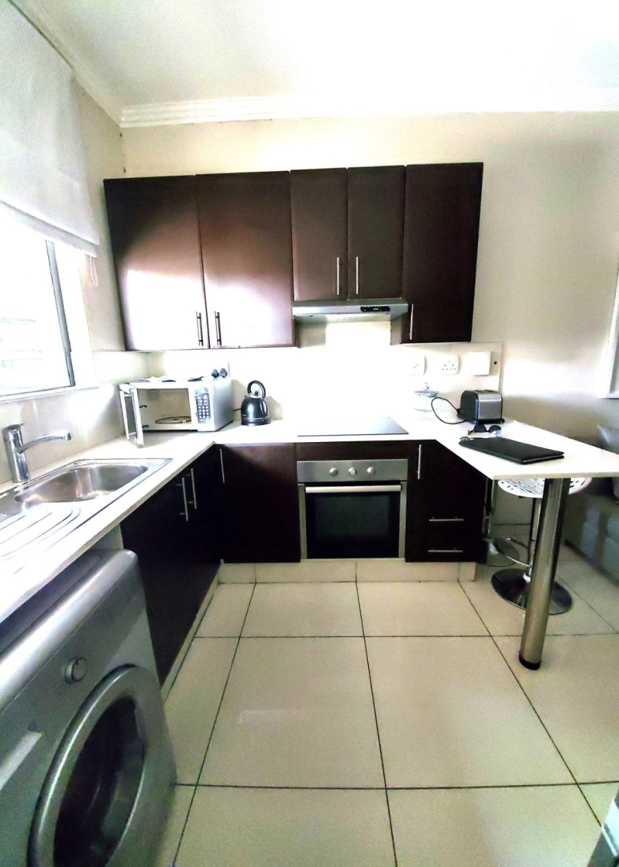 1 Bedroom Property for Sale in Morningside Manor Gauteng