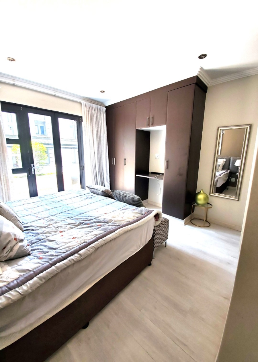 1 Bedroom Property for Sale in Morningside Manor Gauteng