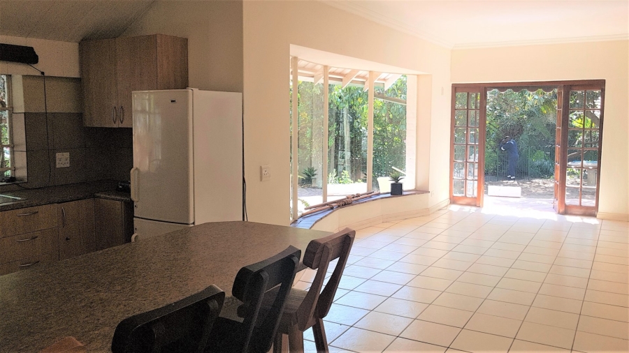 To Let 2 Bedroom Property for Rent in Melrose North Gauteng