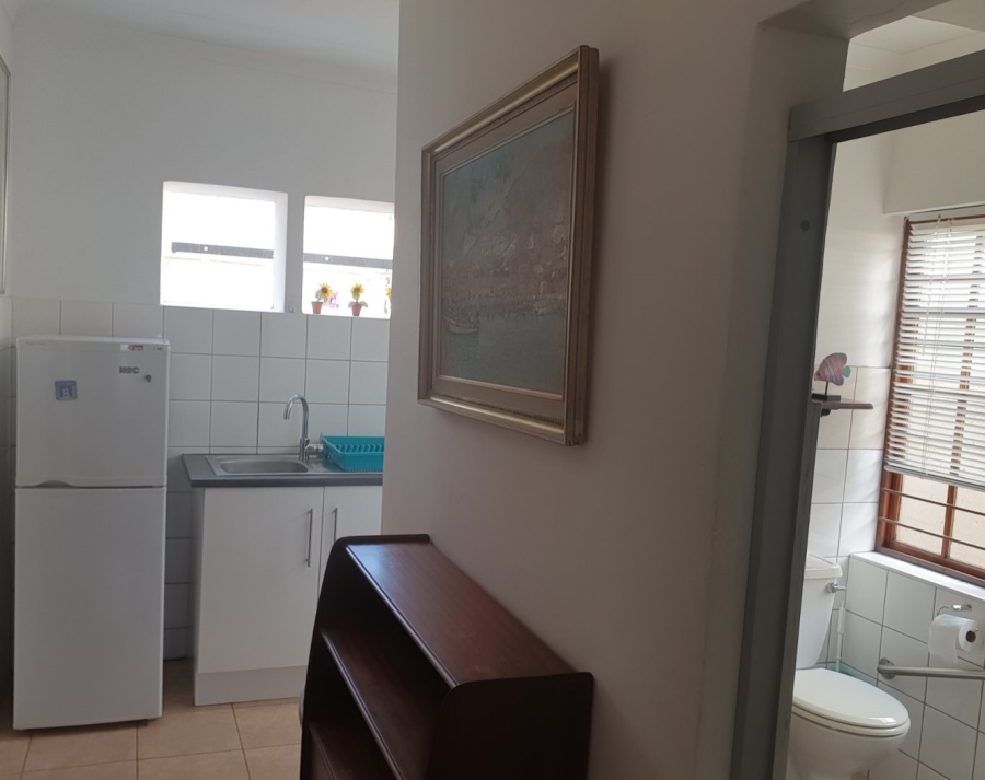 1 Bedroom Property for Sale in Waverley Gauteng