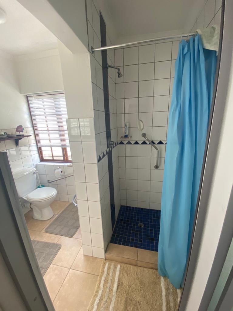 1 Bedroom Property for Sale in Waverley Gauteng