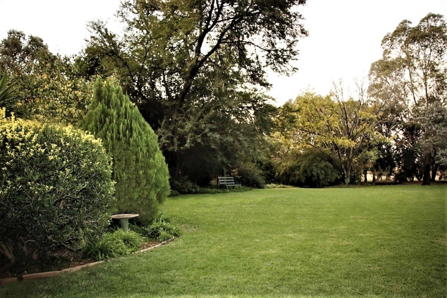 6 Bedroom Property for Sale in Valley Settlements A H Gauteng