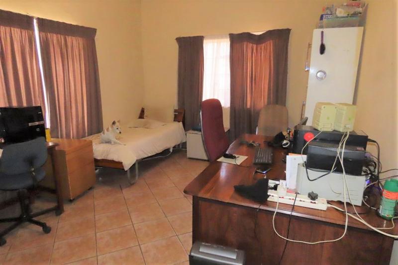 Commercial Property for Sale in Paardefontein Gauteng