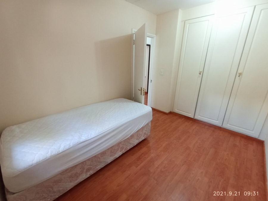 To Let 2 Bedroom Property for Rent in Illovo Gauteng
