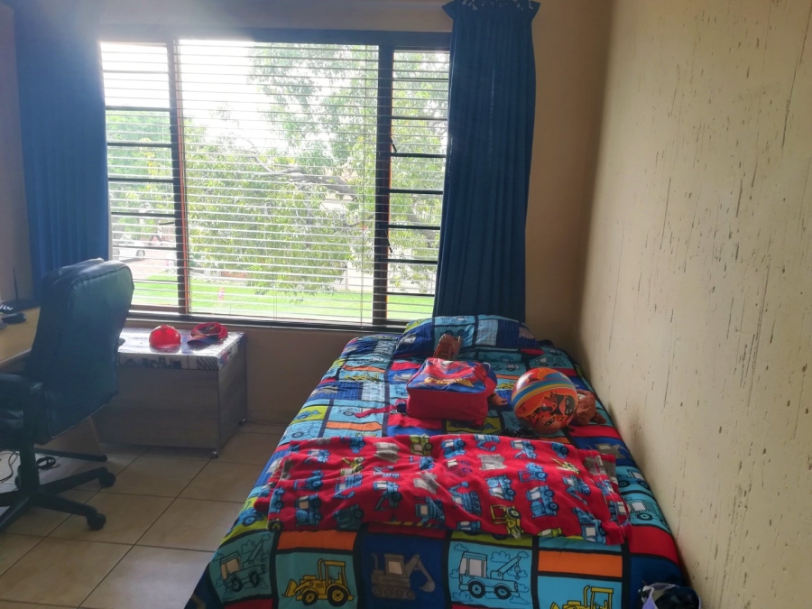 2 Bedroom Property for Sale in Vanderbijlpark SE 2 Gauteng