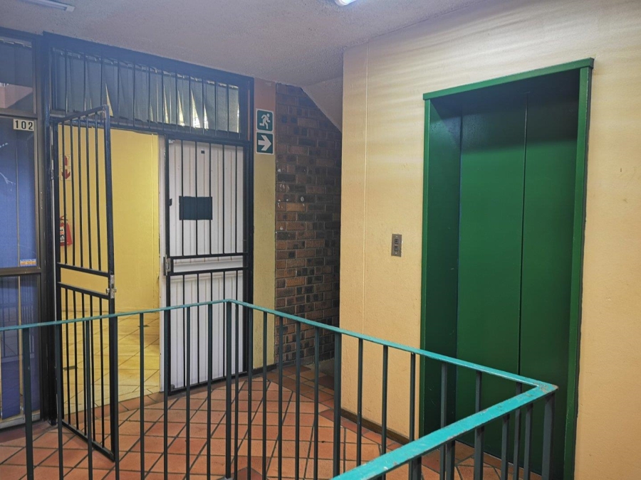 To Let commercial Property for Rent in Wierda Park Gauteng