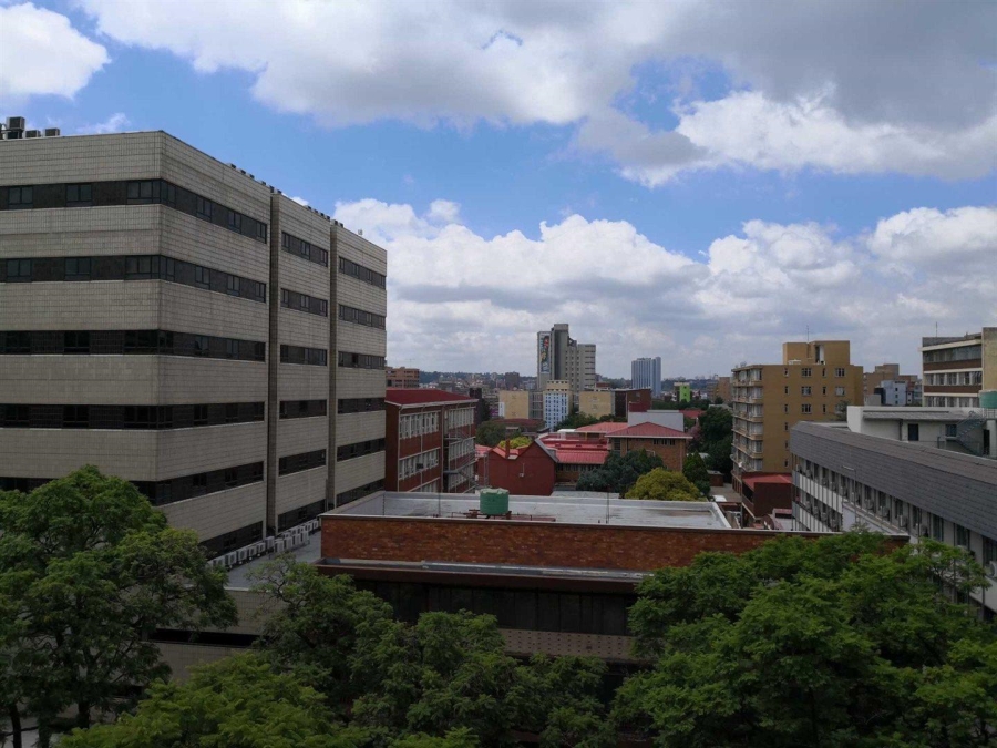 1 Bedroom Property for Sale in Pretoria Central Gauteng