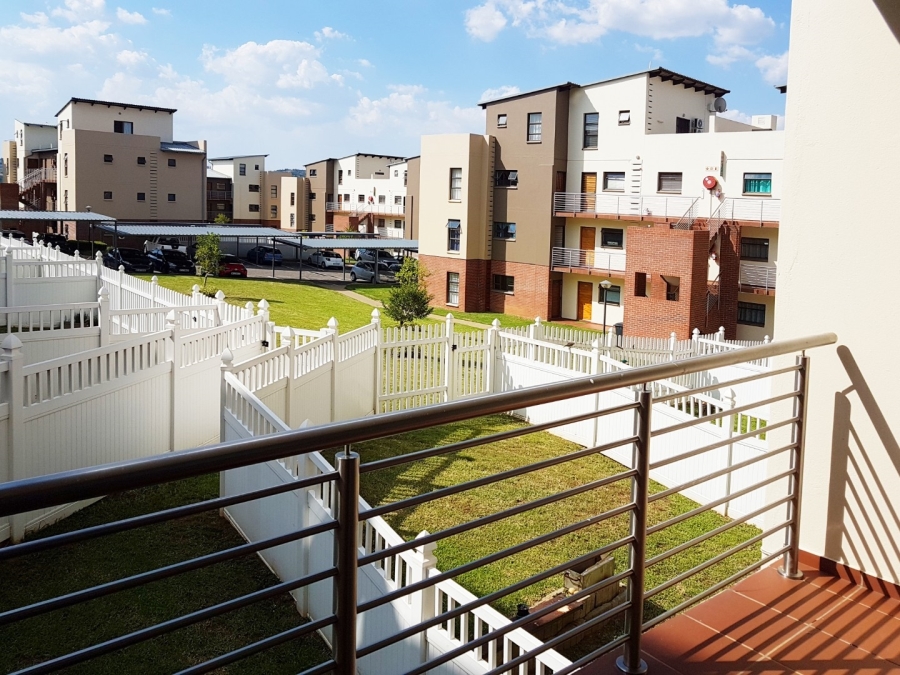 2 Bedroom Property for Sale in Barbeque Downs Gauteng