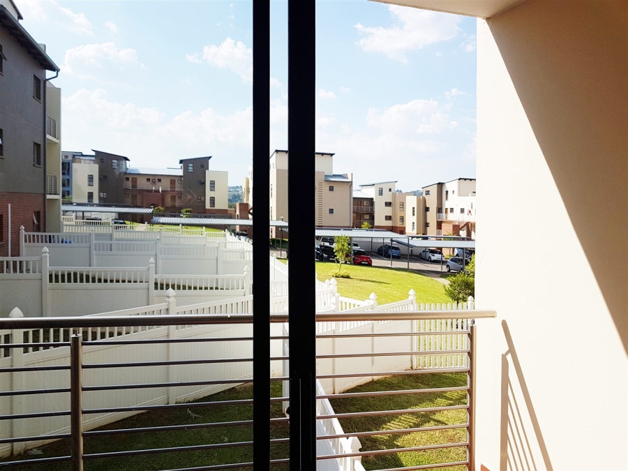 2 Bedroom Property for Sale in Barbeque Downs Gauteng