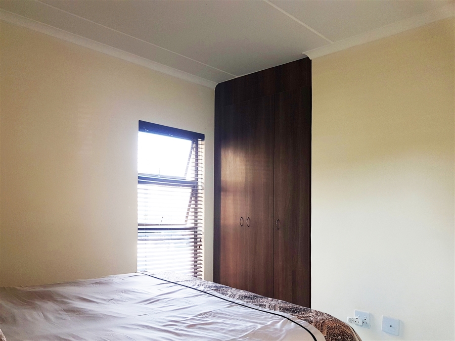 2 Bedroom Property for Sale in Barbeque Downs Gauteng