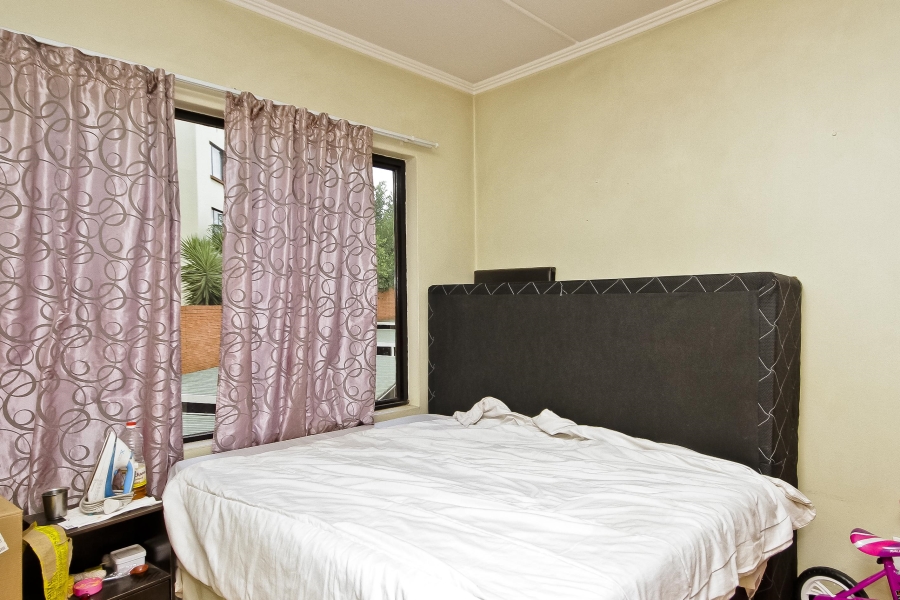 2 Bedroom Property for Sale in Paulshof Gauteng