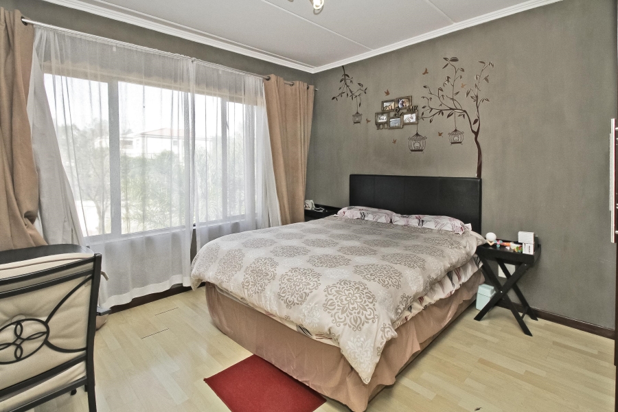 2 Bedroom Property for Sale in Paulshof Gauteng