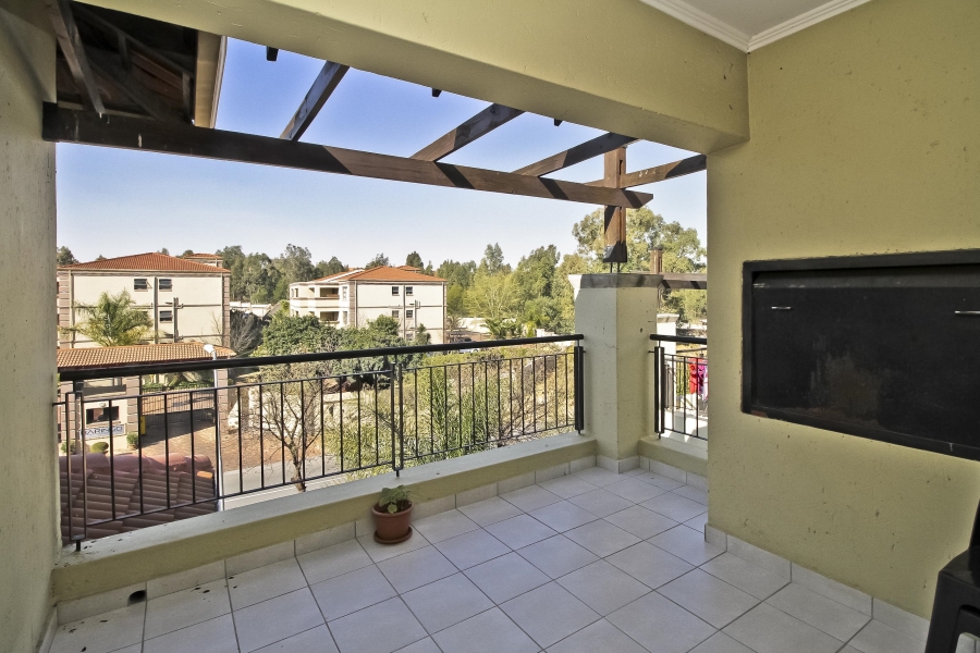 2 Bedroom Property for Sale in Paulshof Gauteng