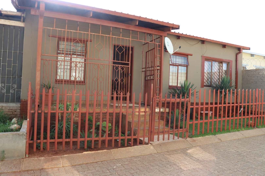 3 Bedroom Property for Sale in Eldorado Park Gauteng