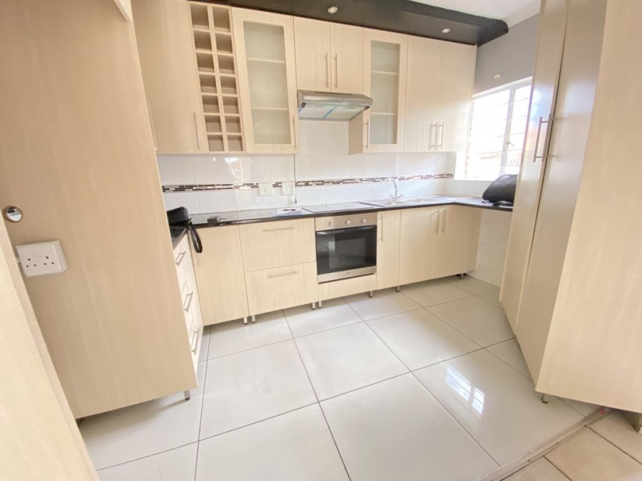 4 Bedroom Property for Sale in Ormonde Gauteng