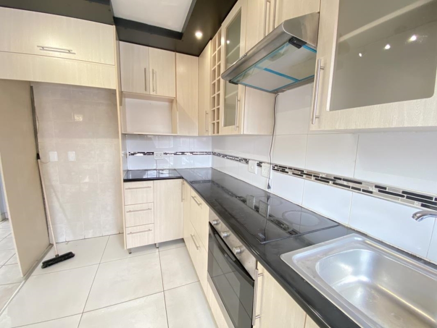 4 Bedroom Property for Sale in Ormonde Gauteng