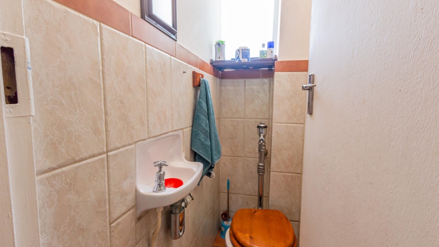 2 Bedroom Property for Sale in Denlee Gauteng