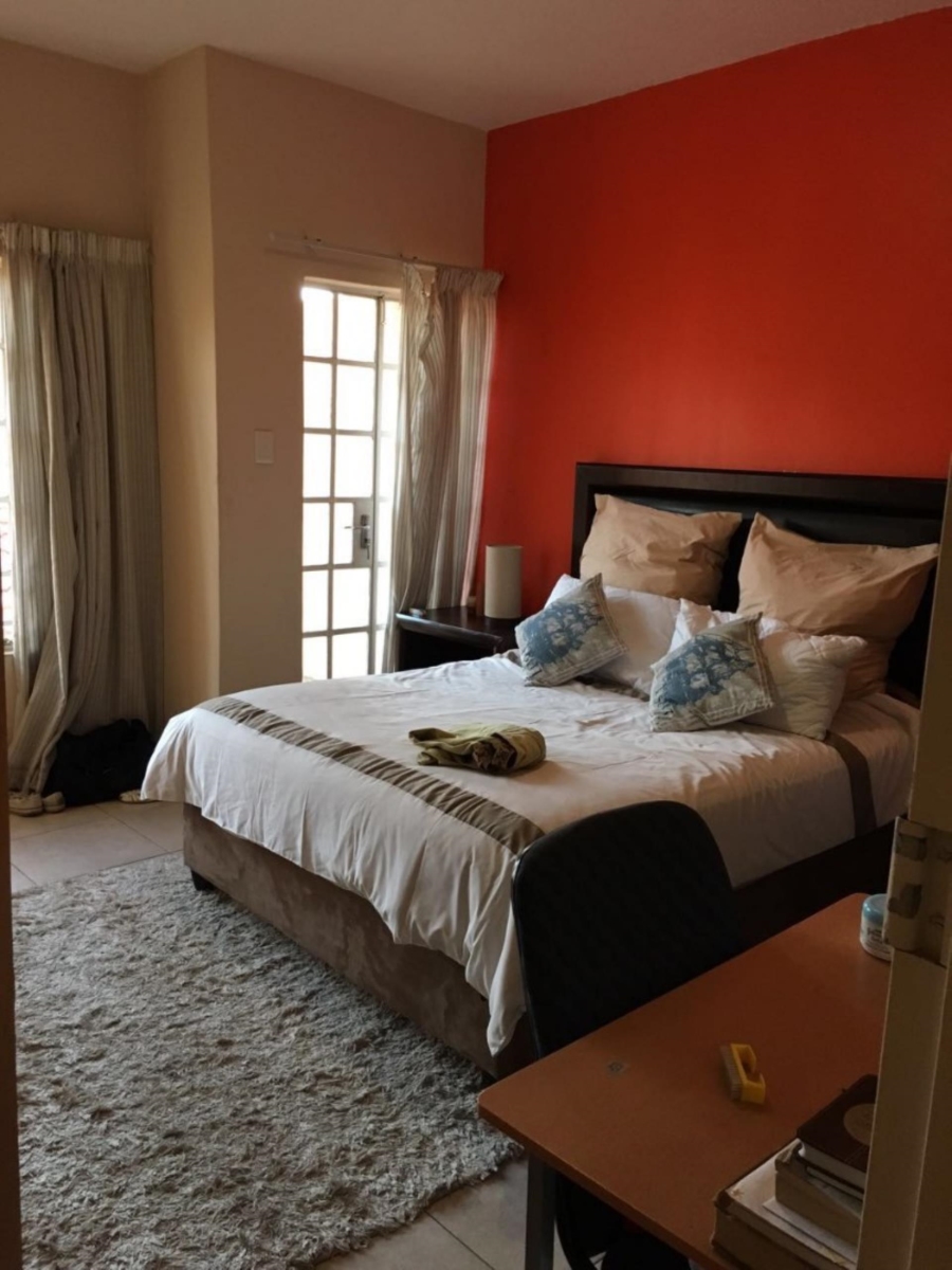 2 Bedroom Property for Sale in Norkem Park Gauteng