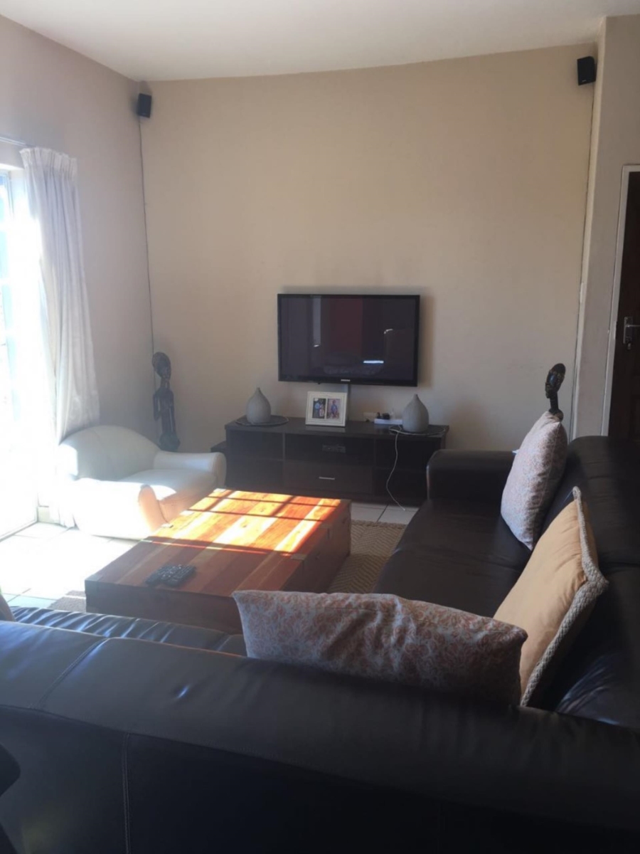 2 Bedroom Property for Sale in Norkem Park Gauteng