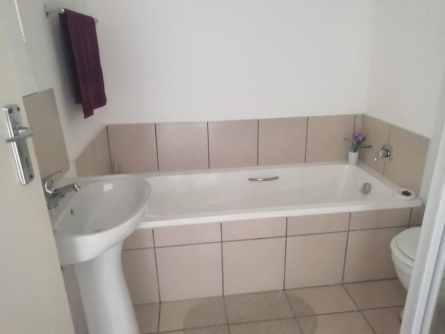 1 Bedroom Property for Sale in Witfield Gauteng