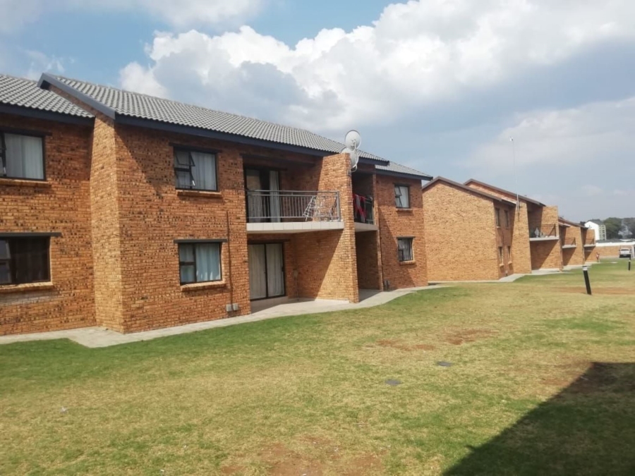 1 Bedroom Property for Sale in Witfield Gauteng