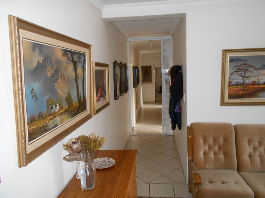 4 Bedroom Property for Sale in Lyttelton Manor Gauteng