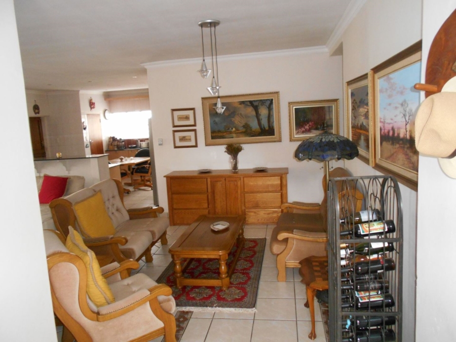 4 Bedroom Property for Sale in Lyttelton Manor Gauteng