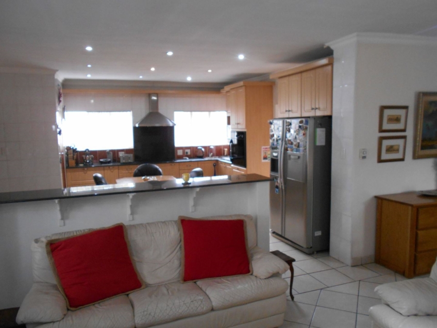 4 Bedroom Property for Sale in Lyttelton Manor Gauteng