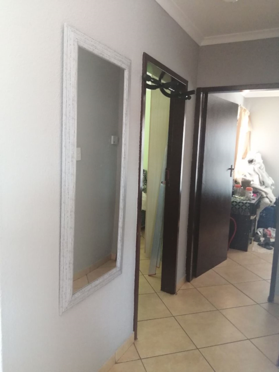2 Bedroom Property for Sale in The Orchards Gauteng