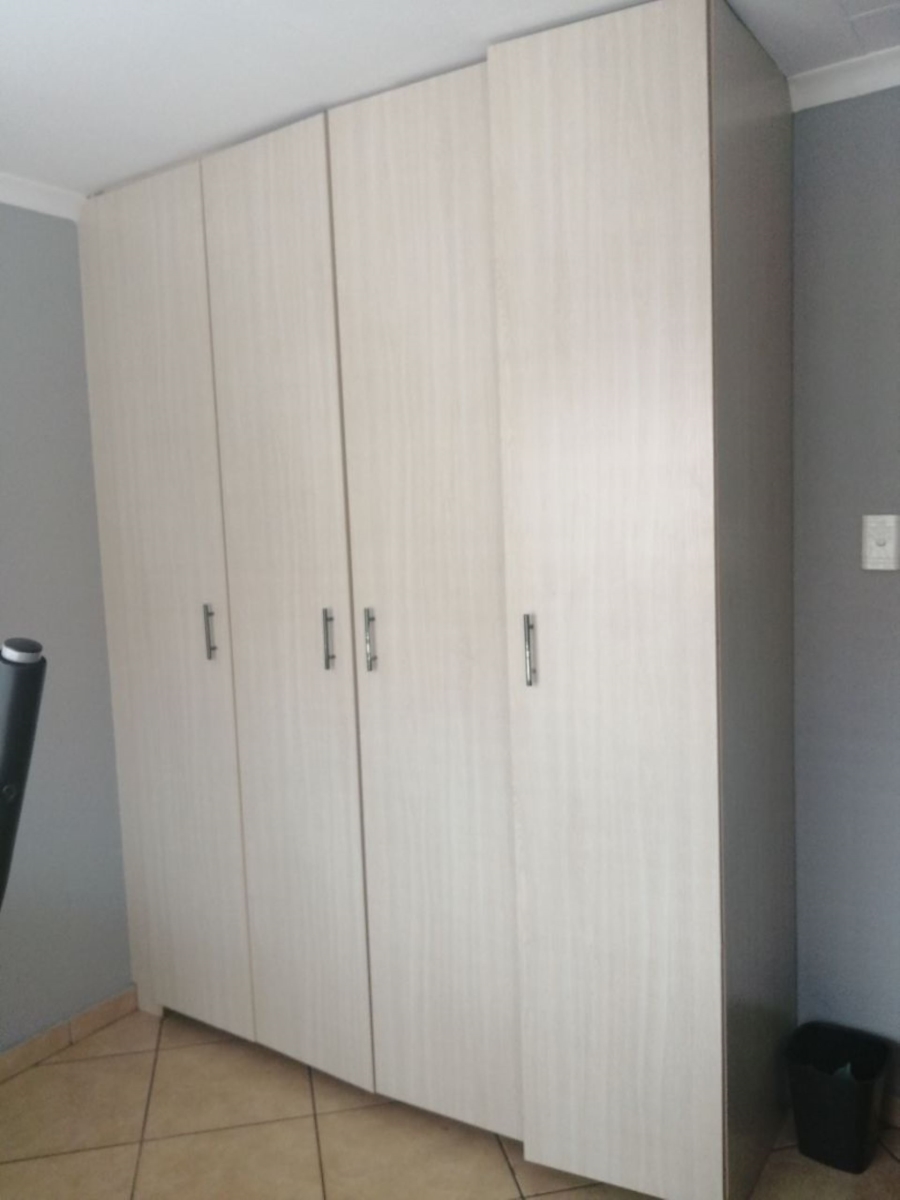 2 Bedroom Property for Sale in The Orchards Gauteng