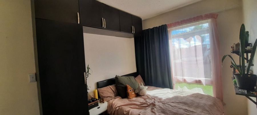 2 Bedroom Property for Sale in South Crest Gauteng