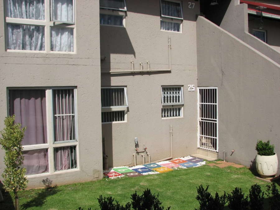 2 Bedroom Property for Sale in South Crest Gauteng