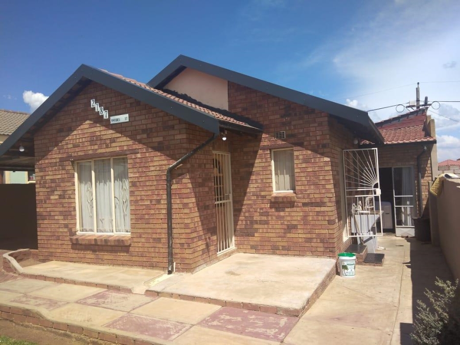 To Let 3 Bedroom Property for Rent in Naturena Gauteng