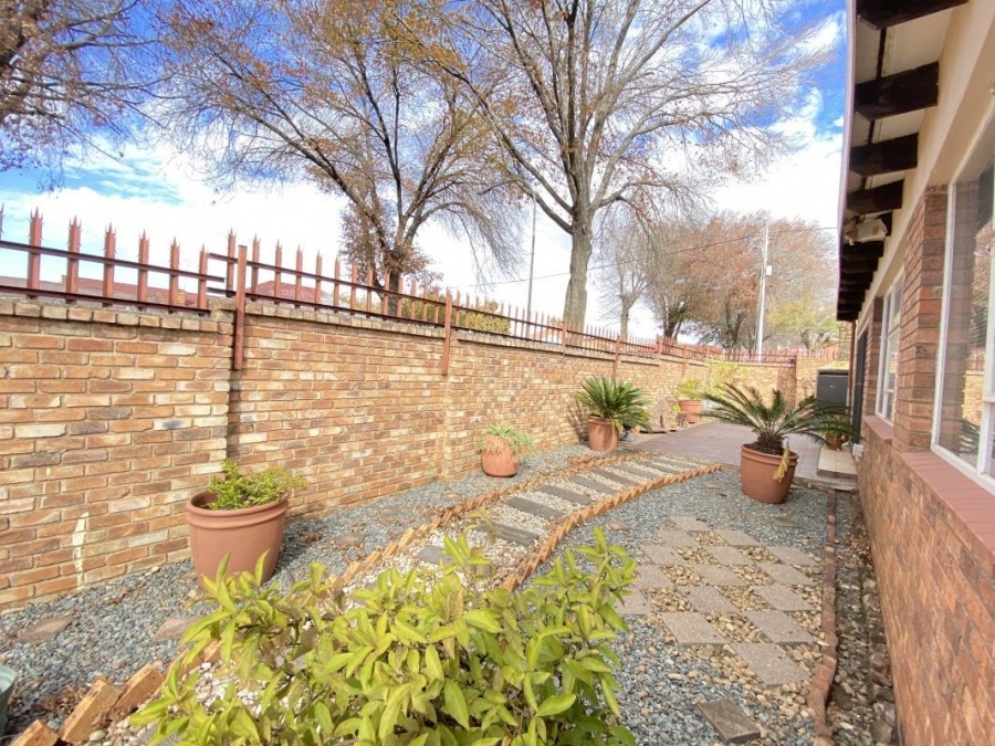 3 Bedroom Property for Sale in Turffontein Gauteng