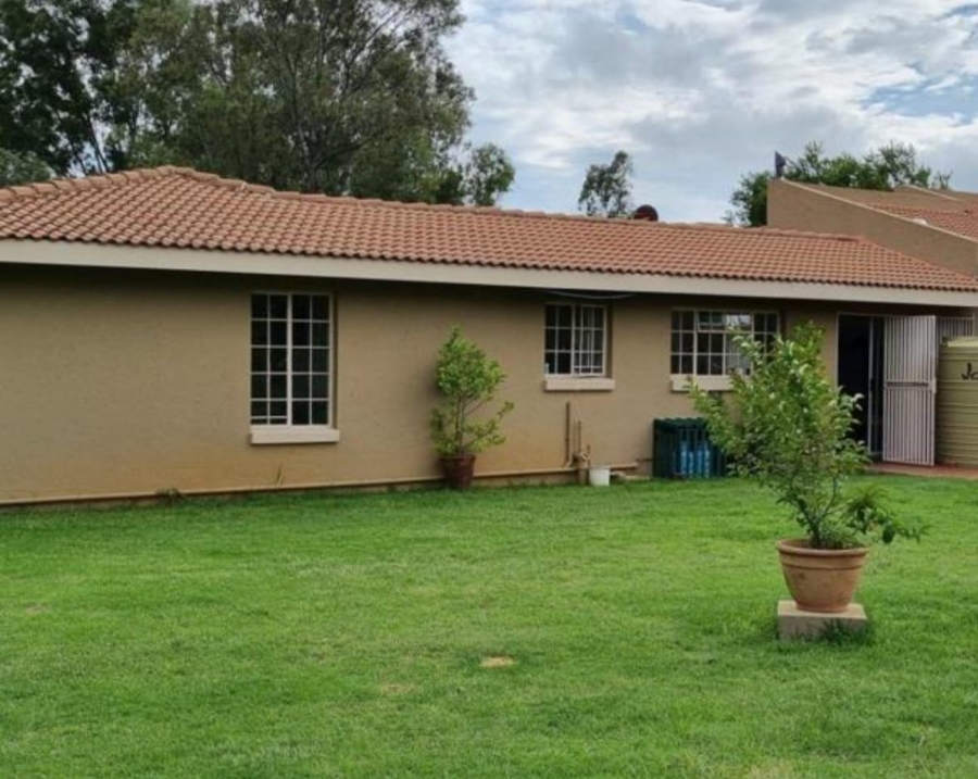 To Let 2 Bedroom Property for Rent in Benoni AH Gauteng