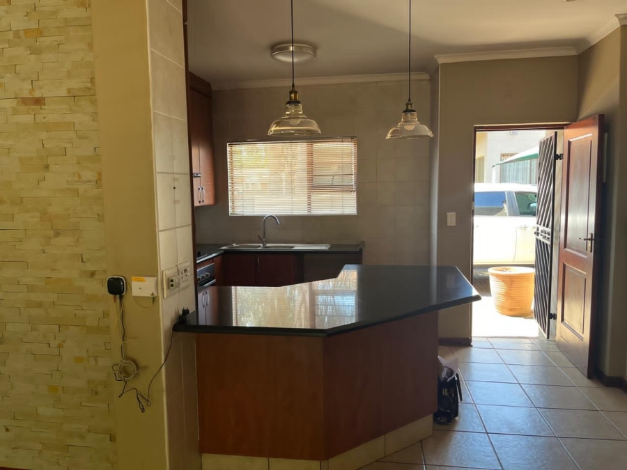 To Let 2 Bedroom Property for Rent in Hughes Gauteng