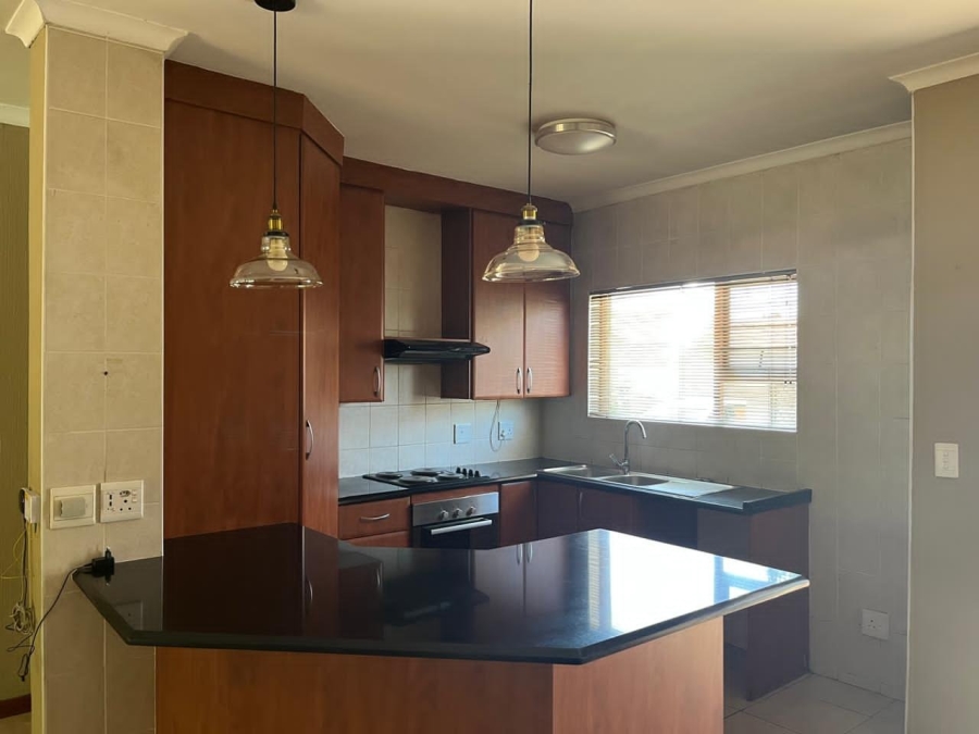 To Let 2 Bedroom Property for Rent in Hughes Gauteng