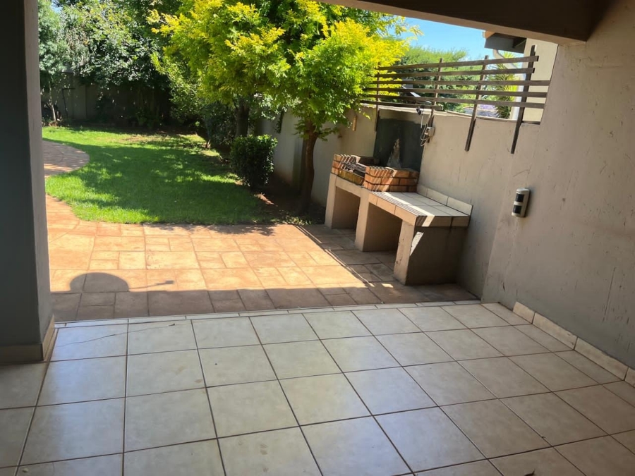 To Let 2 Bedroom Property for Rent in Hughes Gauteng