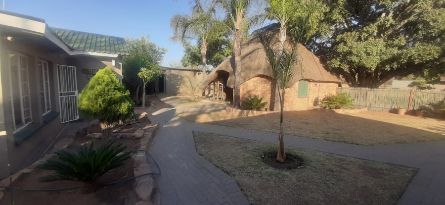 Commercial Property for Sale in Grootvaly AH Gauteng
